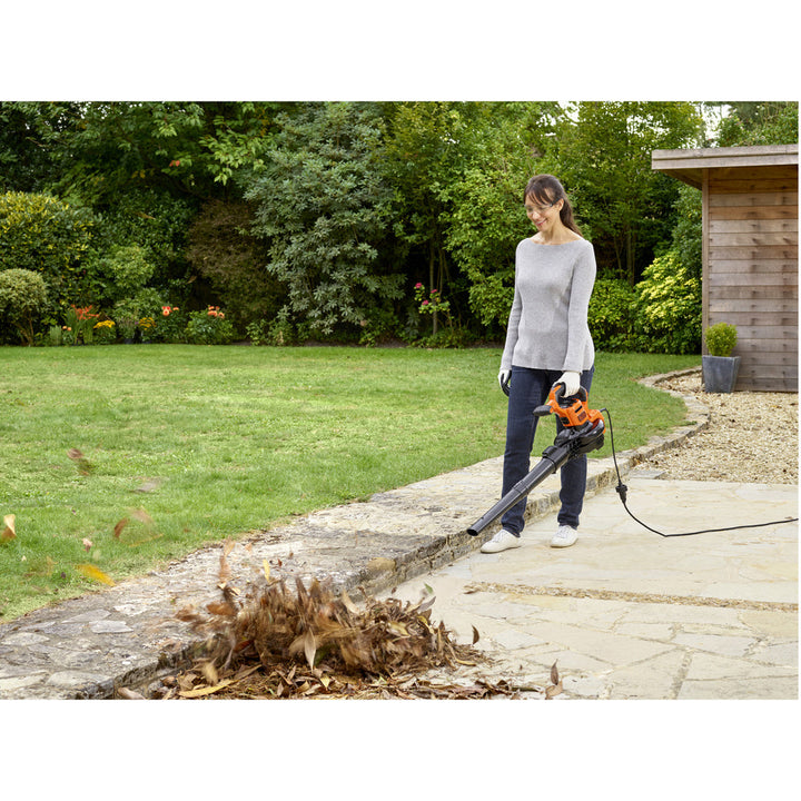 Lövblås 3000W Blås&Sugfunktion Black & Decker