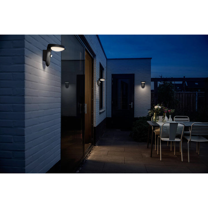 Tyla Vägglampa Solcell IR-sensor Ultra Efficient LED 255lm IP44 Antracit Philips