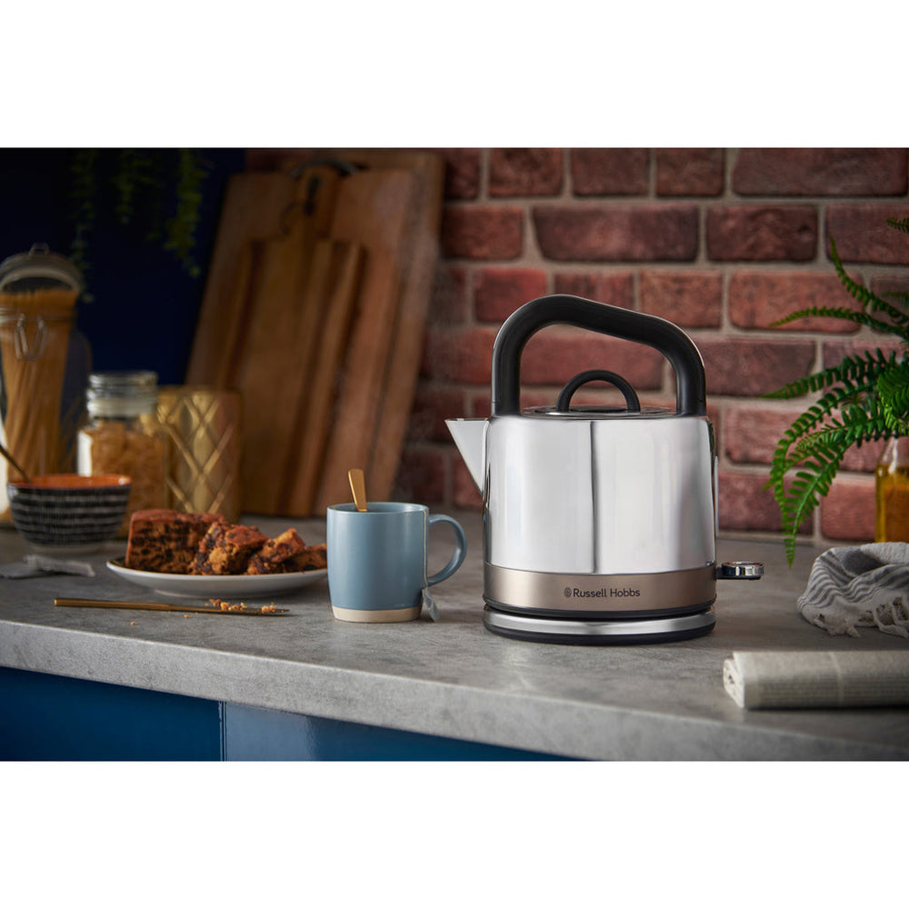 Vattenkokare Distinctions Kettle Titanium 26422-70 Russell Hobbs