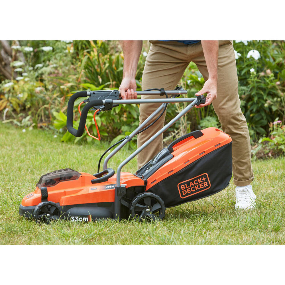 Gräsklippare 18V 33cm utan Batteri Kompakt Black & Decker