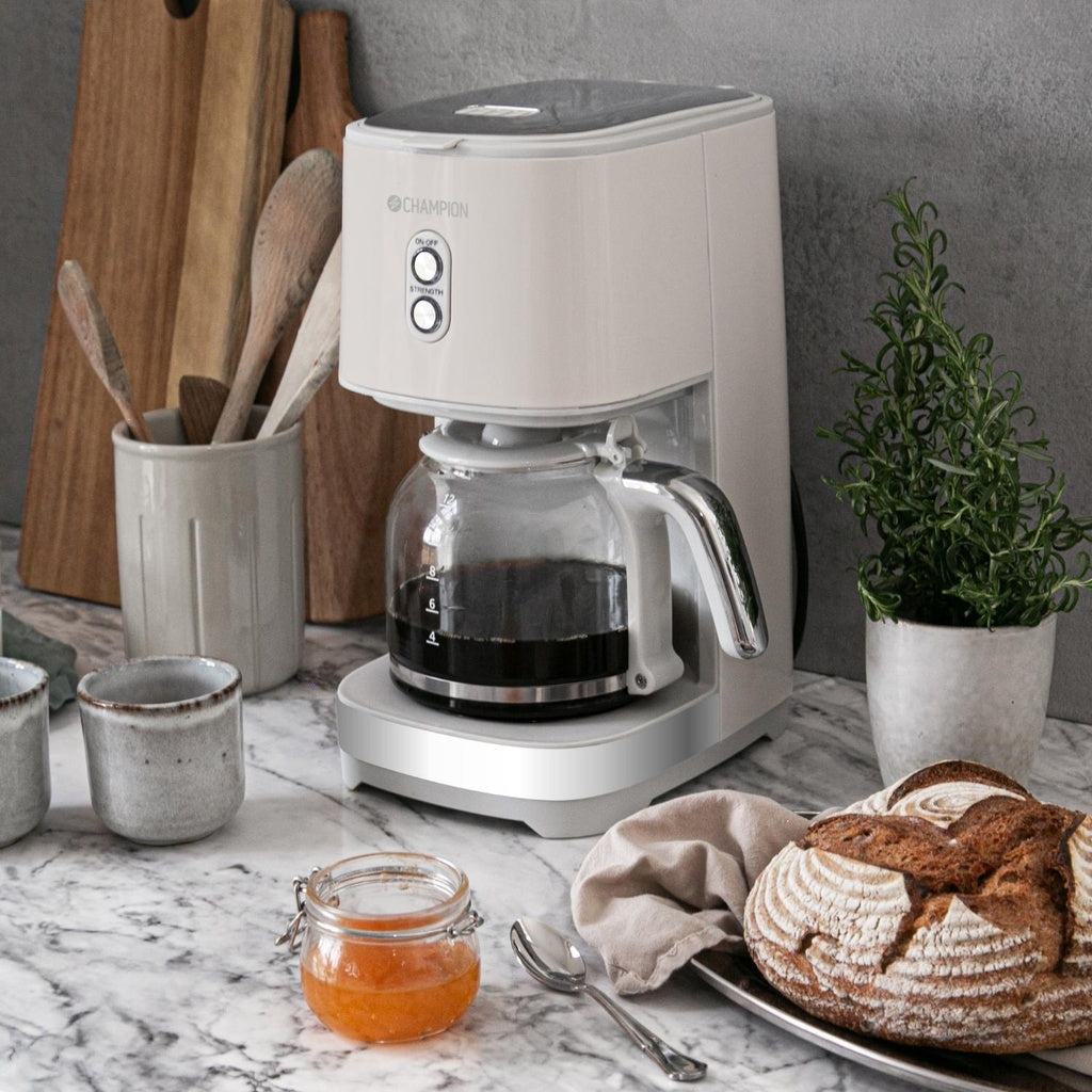 Kaffebryggare 12-koppar/1,5L KB610 Creme White Series Champion