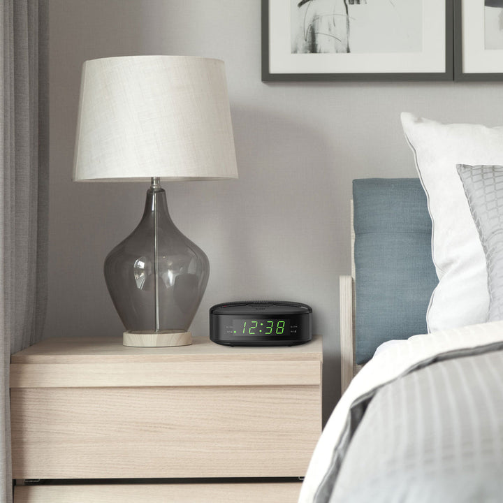 Digital FM-klockradio Tio snabbval Två alarm Philips